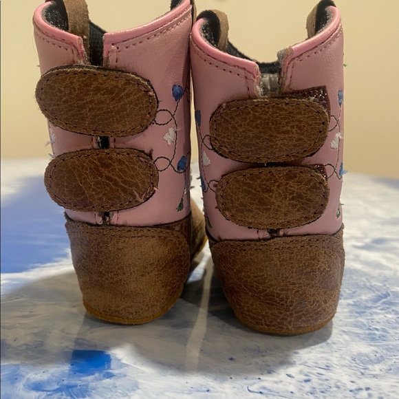 🔥Baby Girl Cowgy Boots Size 1.0🔥 - Picture 2 of 4